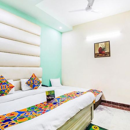 Fabhotel Plus Maniram Palace 阿格拉 外观 照片