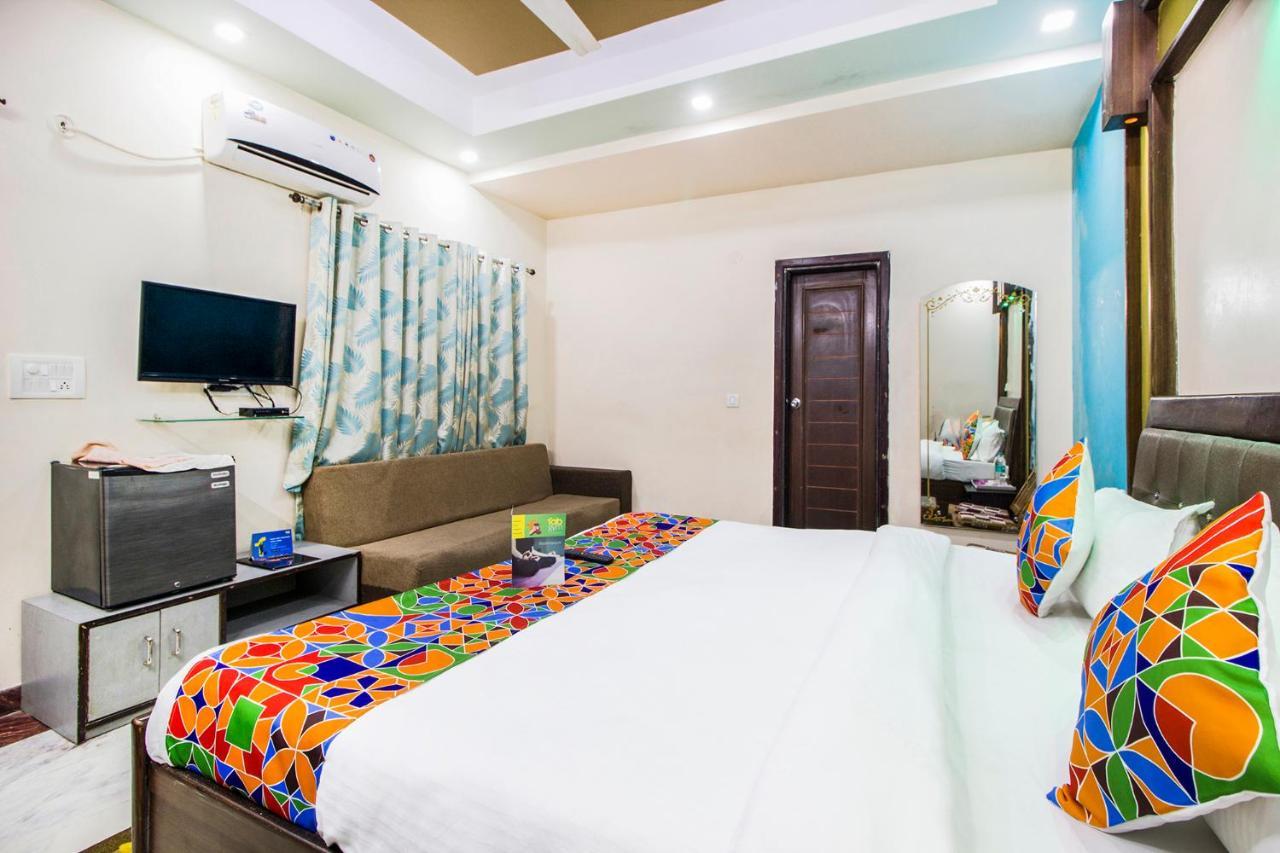 Fabhotel Plus Maniram Palace 阿格拉 外观 照片