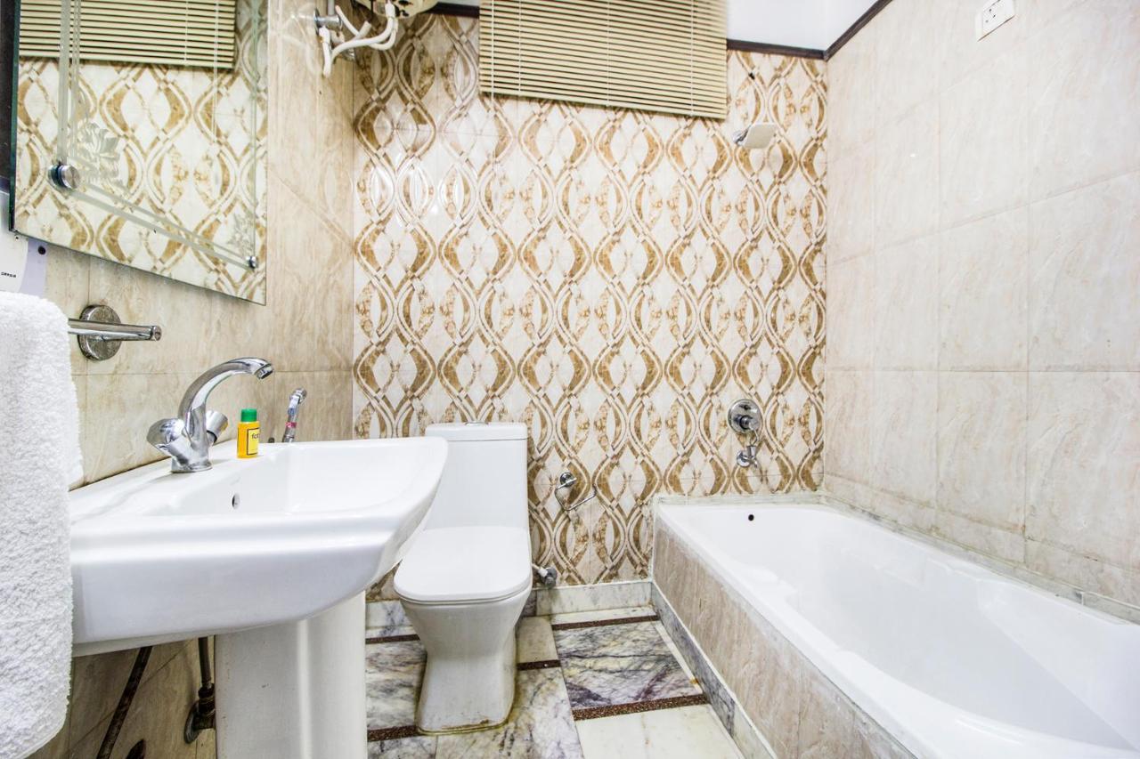 Fabhotel Plus Maniram Palace 阿格拉 外观 照片