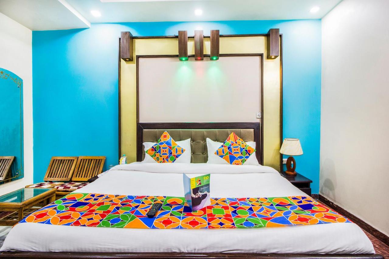 Fabhotel Plus Maniram Palace 阿格拉 外观 照片
